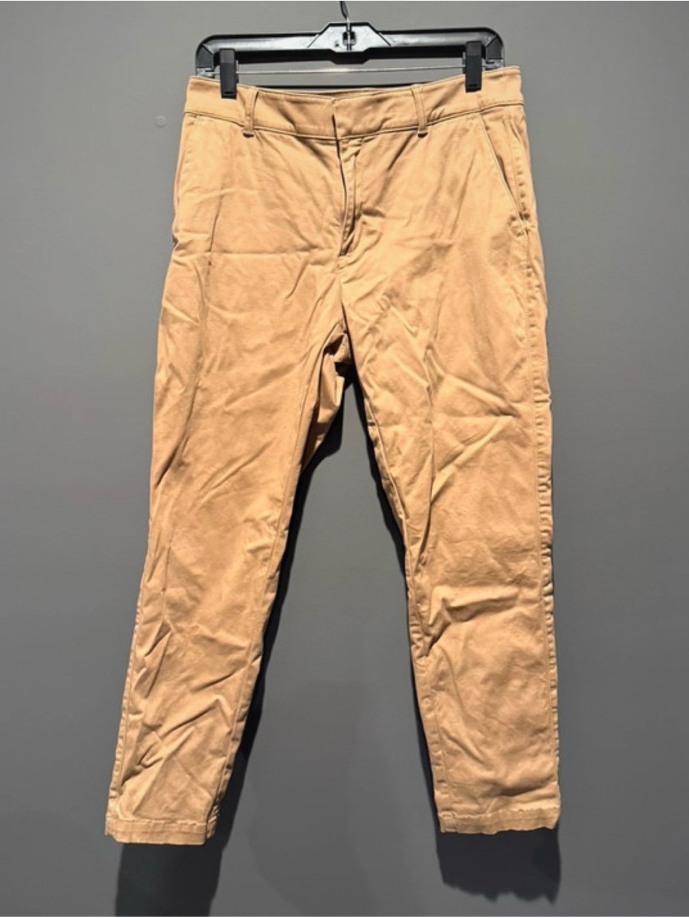Women’s Chino Pants in Tan